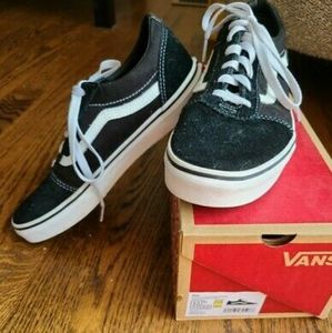 Vans Ward/Old Skool Black Youth Size 6 EUCIB
